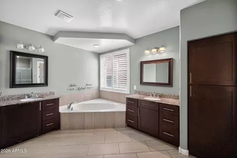 Bath - 11259 E Spaulding Ave, Mesa, AZ 85212 photo 1 of 5