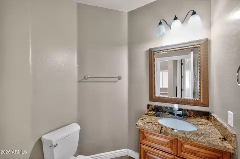 Bath - 11259 E Spaulding Ave, Mesa, AZ 85212 photo 4 of 5