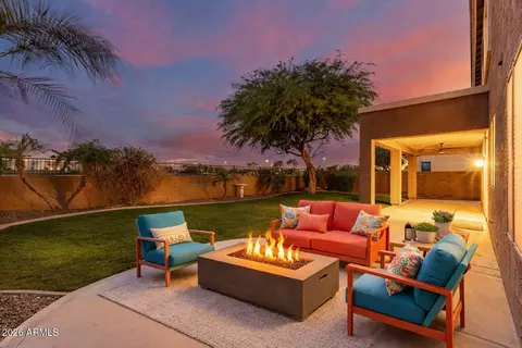 Exterior - 3267 E Maplewood St, Gilbert, AZ 85297 photo 9 of 15