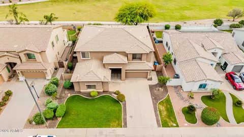View/Area - 3267 E Maplewood St, Gilbert, AZ 85297 photo 1 of 20