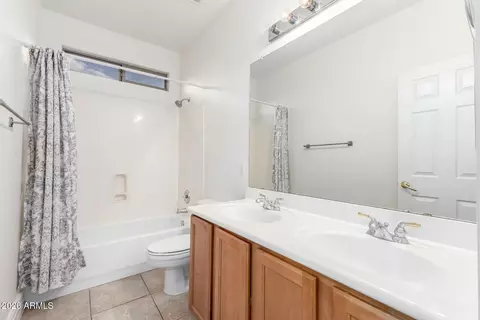 Bath - 3267 E Maplewood St, Gilbert, AZ 85297 photo 5 of 6
