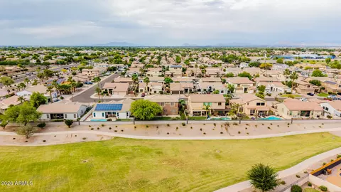 View/Area - 3267 E Maplewood St, Gilbert, AZ 85297 photo 14 of 20