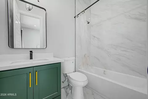 Bath - 1353 W Superstition Blvd, Apache Junction, AZ 85120 photo 4 of 6