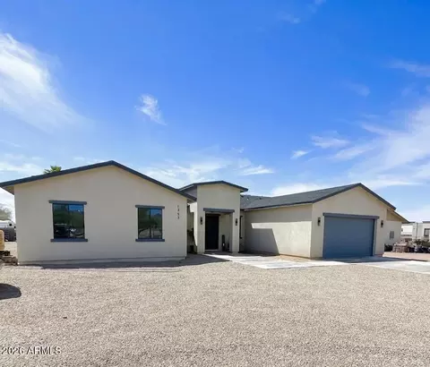 1353 W Superstition Blvd, Apache Junction, AZ 85120