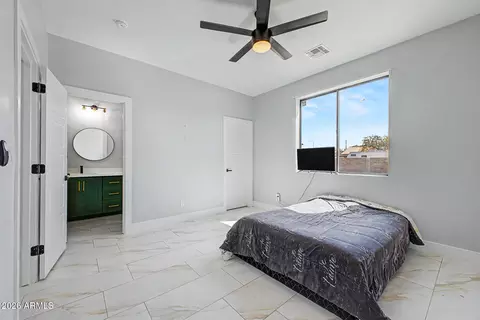 Bedroom - 1353 W Superstition Blvd, Apache Junction, AZ 85120 photo 4 of 5