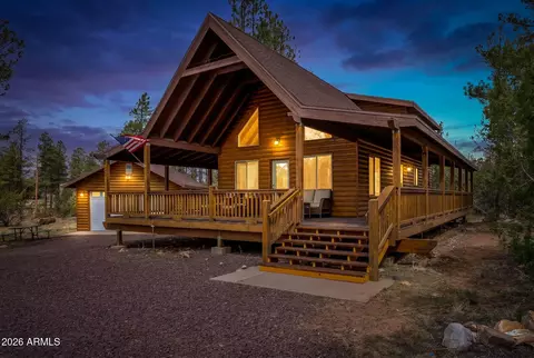 3166 Chevelon Rd, Overgaard, AZ 85933