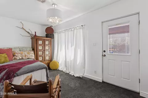 Bedroom - 2245 E Osborn Rd, Phoenix, AZ 85016 photo 2 of 5
