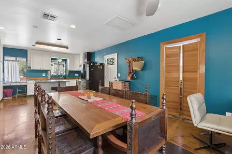 Dining - 2245 E Osborn Rd, Phoenix, AZ 85016 photo 3 of 5