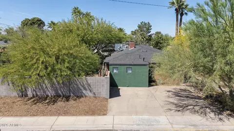 Exterior - 2245 E Osborn Rd, Phoenix, AZ 85016 photo 19 of 20