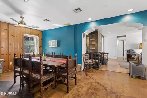 Dining - 2245 E Osborn Rd, Phoenix, AZ 85016 photo 5 of 5