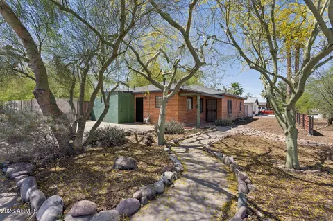 Exterior - 2245 E Osborn Rd, Phoenix, AZ 85016 photo 8 of 20