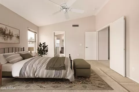Bedroom - 4631 E Lone Cactus Dr, Phoenix, AZ 85050 photo 2 of 5