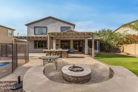 Exterior - 3241 E Aris Dr, Gilbert, AZ 85298 photo 1 of 7