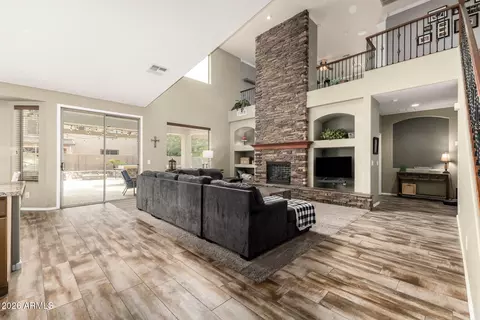 Living - 3241 E Aris Dr, Gilbert, AZ 85298 photo 1 of 3