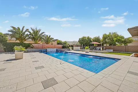 Exterior - 2087 E Aris Dr, Gilbert, AZ 85298 photo 20 of 34