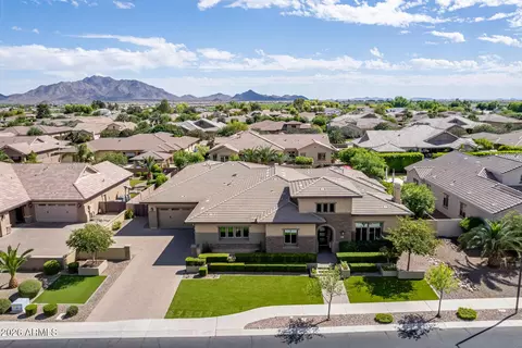 View/Area - 2087 E Aris Dr, Gilbert, AZ 85298 photo 2 of 7