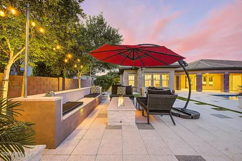 Exterior - 2087 E Aris Dr, Gilbert, AZ 85298 photo 14 of 34