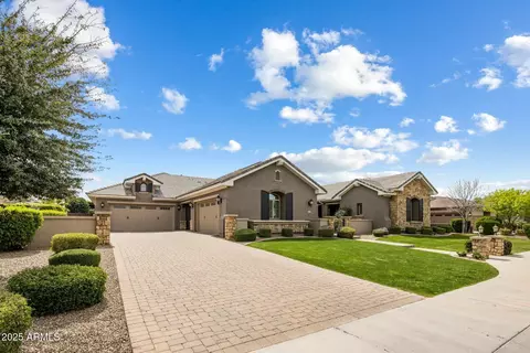 Other - 2051 E Aris Dr, Gilbert, AZ 85298 photo 1 of 11