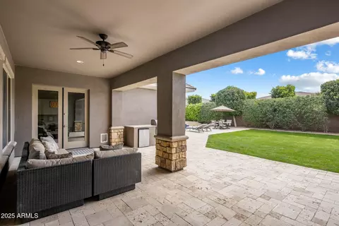 Exterior - 2051 E Aris Dr, Gilbert, AZ 85298 photo 4 of 7