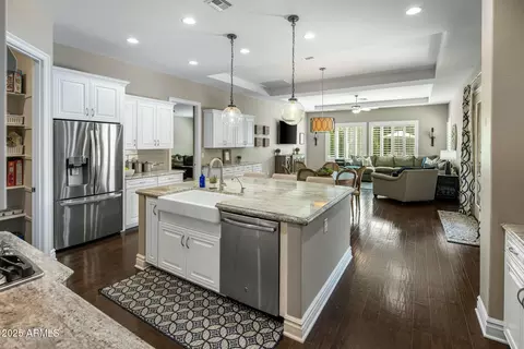 Kitchen - 2051 E Aris Dr, Gilbert, AZ 85298 photo 3 of 3
