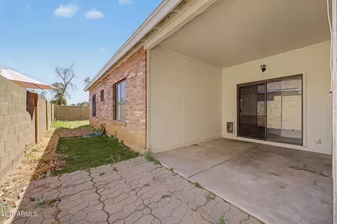 Exterior - 811 E Linda Ln, Gilbert, AZ 85234 photo 3 of 8