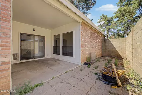 Exterior - 811 E Linda Ln, Gilbert, AZ 85234 photo 4 of 8