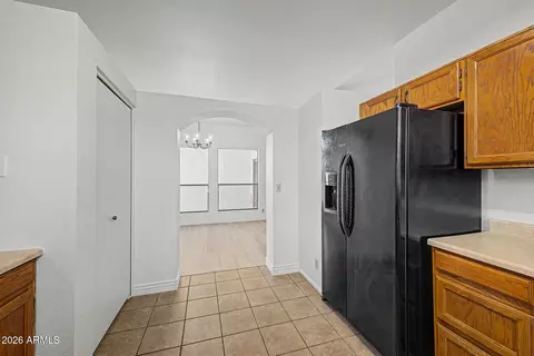 Entry Way - 811 E Linda Ln, Gilbert, AZ 85234 photo 2 of 2