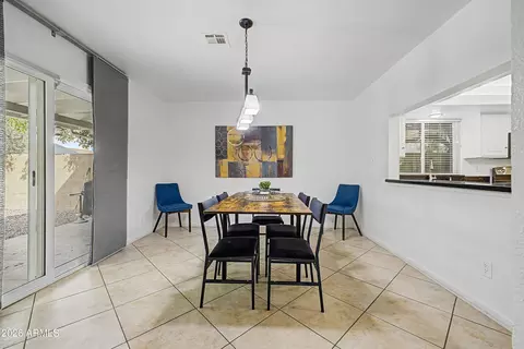 Dining - 2602 E Larkspur Dr, Phoenix, AZ 85032 photo 2 of 2