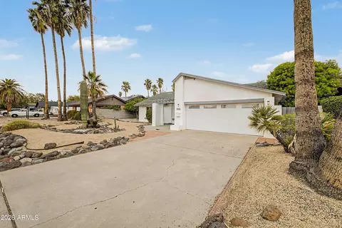 Exterior - 2602 E Larkspur Dr, Phoenix, AZ 85032 photo 1 of 4