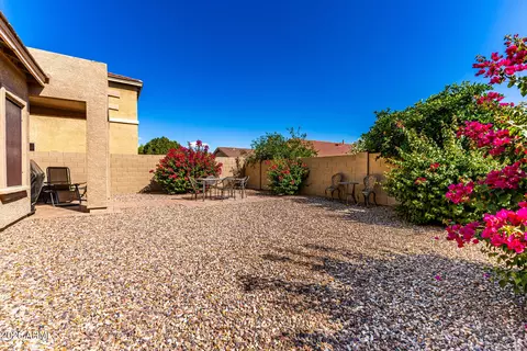Exterior - 8517 E Lindner Ave, Mesa, AZ 85209 photo 4 of 10
