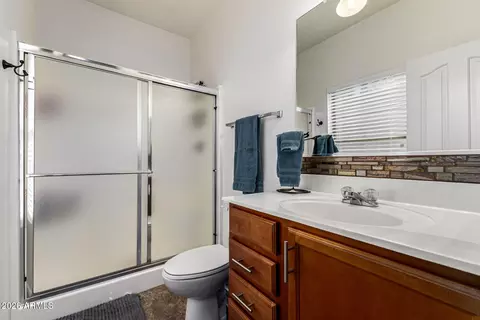 Bath - 8517 E Lindner Ave, Mesa, AZ 85209 photo 1 of 2