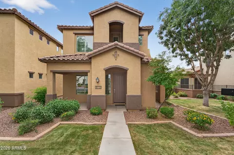 813 W Village Pkwy, Litchfield Park, AZ 85340