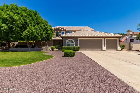 4648 W Misty Willow Ln, Glendale, AZ 85310