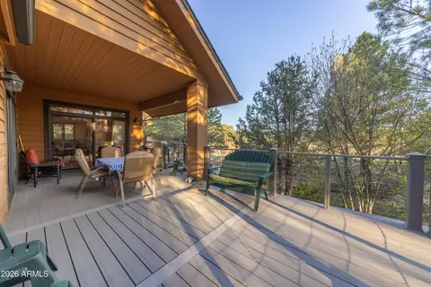 Exterior - 1072 N Marina Ln, Flagstaff, AZ 86004 photo 2 of 9