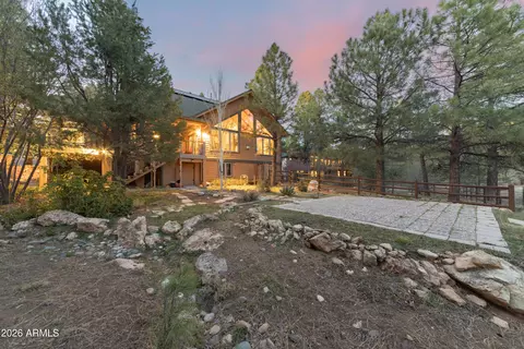 Exterior - 1072 N Marina Ln, Flagstaff, AZ 86004 photo 9 of 9