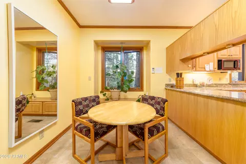 Dining - 1072 N Marina Ln, Flagstaff, AZ 86004 photo 1 of 3