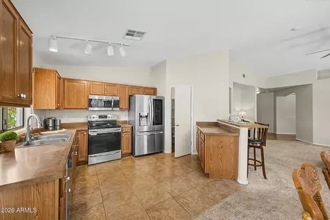 Kitchen - 2101 S Meridian Rd #133, Apache Junction, AZ 85120 photo 2 of 5