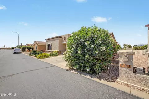 Exterior - 2101 S Meridian Rd #133, Apache Junction, AZ 85120 photo 3 of 11