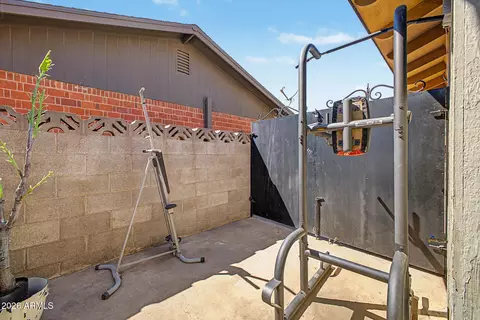 Exterior - 3917 W Marlette Ave, Phoenix, AZ 85019 photo 8 of 8