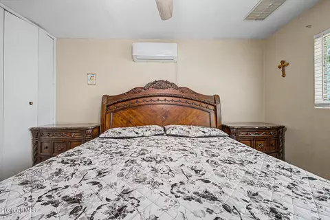 Bedroom - 3917 W Marlette Ave, Phoenix, AZ 85019 photo 3 of 10