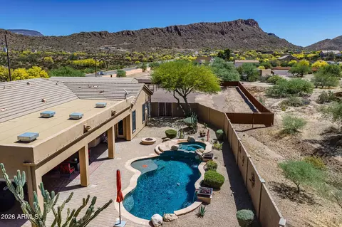 115 E Honda Bow Rd, Phoenix, AZ 85086