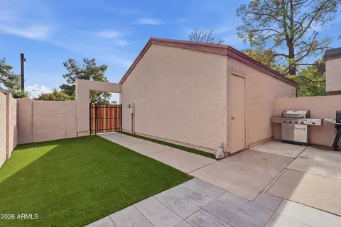 Exterior - 3302 E Aire Libre Ave #102, Phoenix, AZ 85032 photo 2 of 4