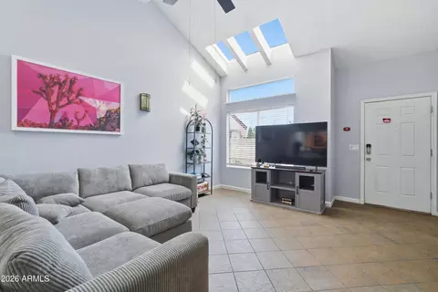 Living - 3302 E Aire Libre Ave #102, Phoenix, AZ 85032 photo 1 of 1