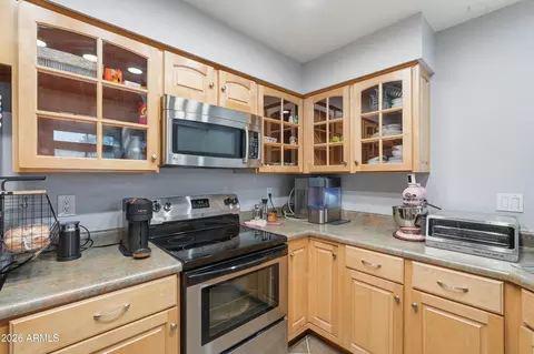 Kitchen - 3302 E Aire Libre Ave #102, Phoenix, AZ 85032 photo 2 of 4