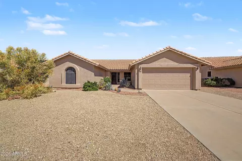 9850 W Menadota Dr, Peoria, AZ 85382
