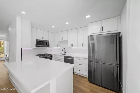 4950 N Miller Rd #107, Scottsdale, AZ 85251