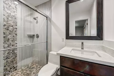 Bath - 1326 E Avalon Dr, Phoenix, AZ 85014 photo 1 of 2