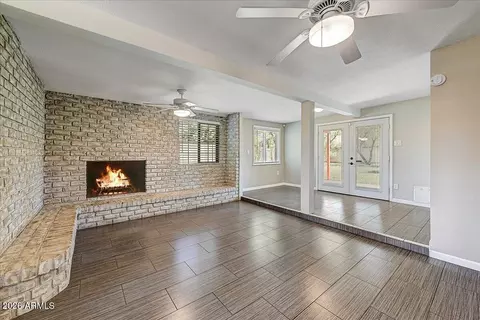 Living - 1326 E Avalon Dr, Phoenix, AZ 85014 photo 5 of 10