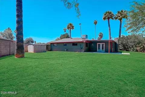 Exterior - 1326 E Avalon Dr, Phoenix, AZ 85014 photo 9 of 11