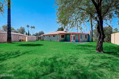 Exterior - 1326 E Avalon Dr, Phoenix, AZ 85014 photo 11 of 11